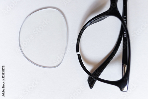 Fotografie broken eyeglass