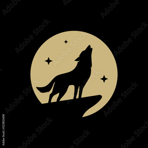 The wolf howls under the full moon