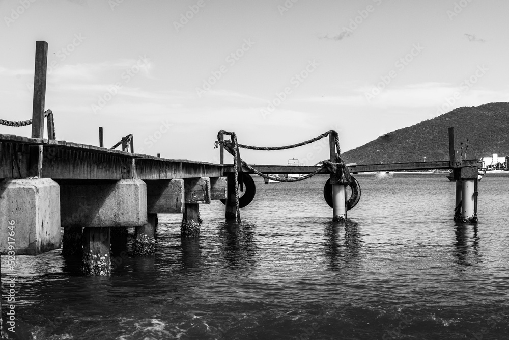 Obraz premium Pier praia do centro Rio das Ostras