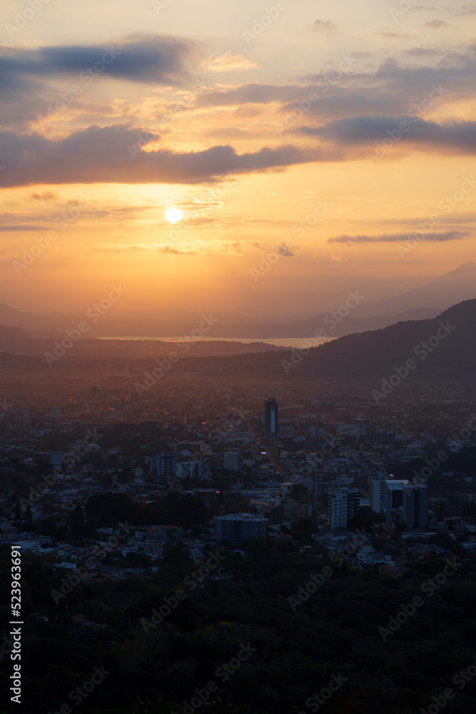 Naklejka premium sunset
