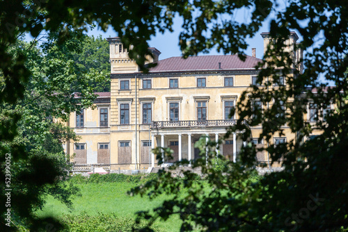 Old palace in Krzeszowice in Poland, the Potocki residence from the 19th century in park © Alex White