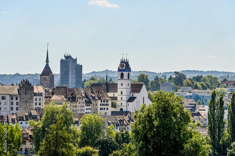 Aarau, Stadtkirche, Kirche, Kirchturm, Altstadt, Altstadthäuser, Obertorturm, Turm Rore, Stadt, Aare, Fluss, Sommer, Sommertag, Aargau, Schweiz