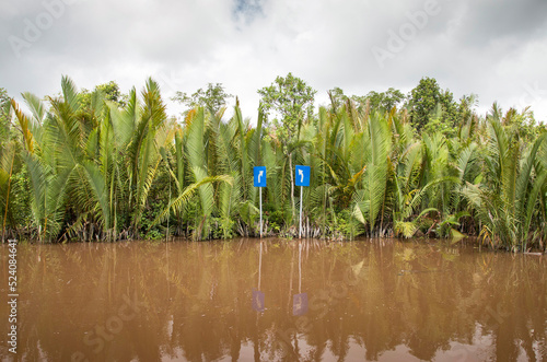 river signs photo