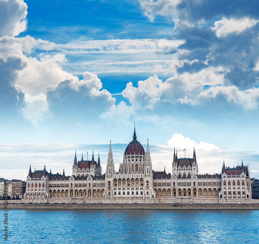 The building of the Hungarian Parliament in Budapest against the backdrop of the Danube River.