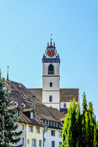 Aarau, Stadtkirche, Kirche, Kirchturm, Altstadt, Altstadthäuser, Stadt, Aare, Fluss, Sommer, Sommertag, Aargau, Schweiz photo