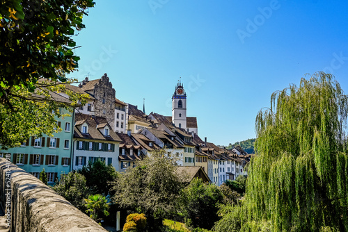 Aarau, Stadtkirche, Kirche, Altstadt, Altstadthäuser, Stadt, Aare, Fluss, Sommer, Sommertag, Aargau, Schweiz photo