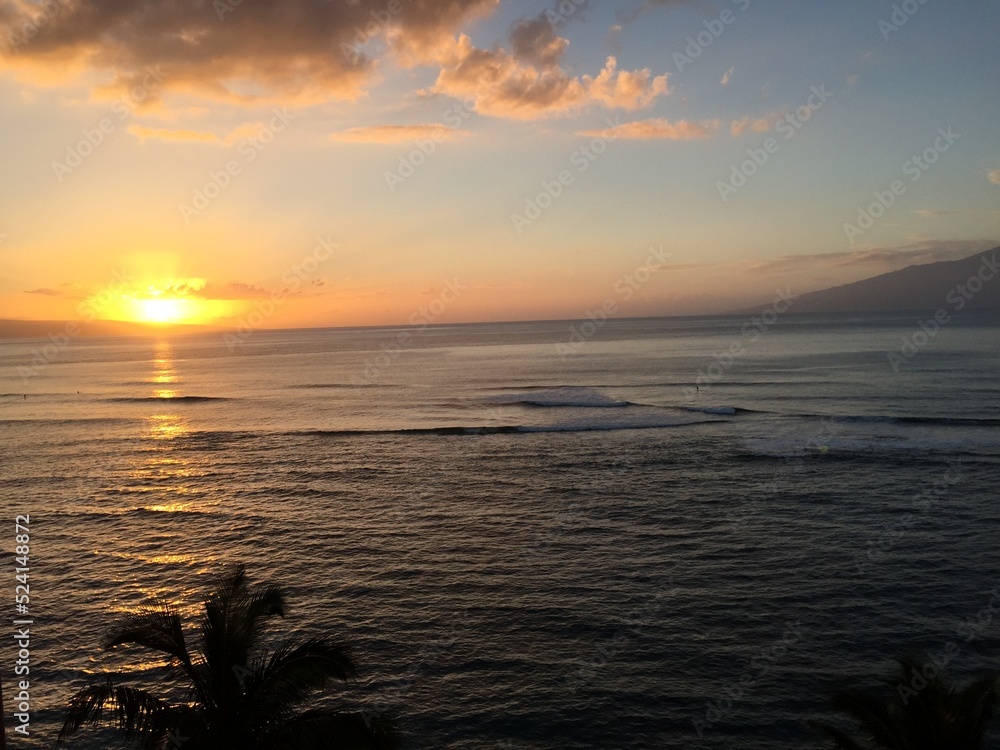 Obraz premium sunset over the ocean