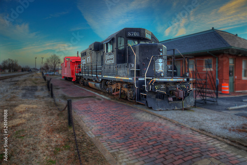 Canvastavla Illinois Central NO 8701 Old Illinois Passenger Depot Railroad Museum 121 S