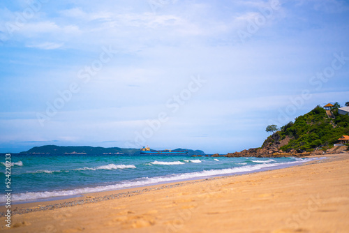 Samae Beach at Larn island (Koh Larn). Beautiful of sea at Chonburi, Thailand. © Pungu x