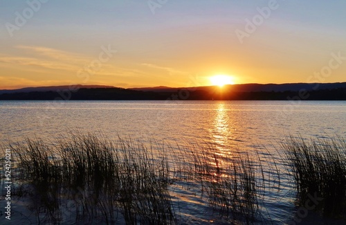 Sonnenuntergang am Murtensee  Westschweiz