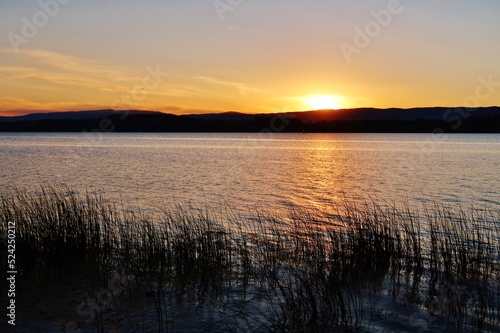 Sonnenuntergang am Murtensee  Westschweiz