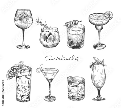 Hand drawn cocktail. Alcoholic drinks in glasses. Sketch juice, margarita martini. Cocktail with rum, gin whiskey vector set.