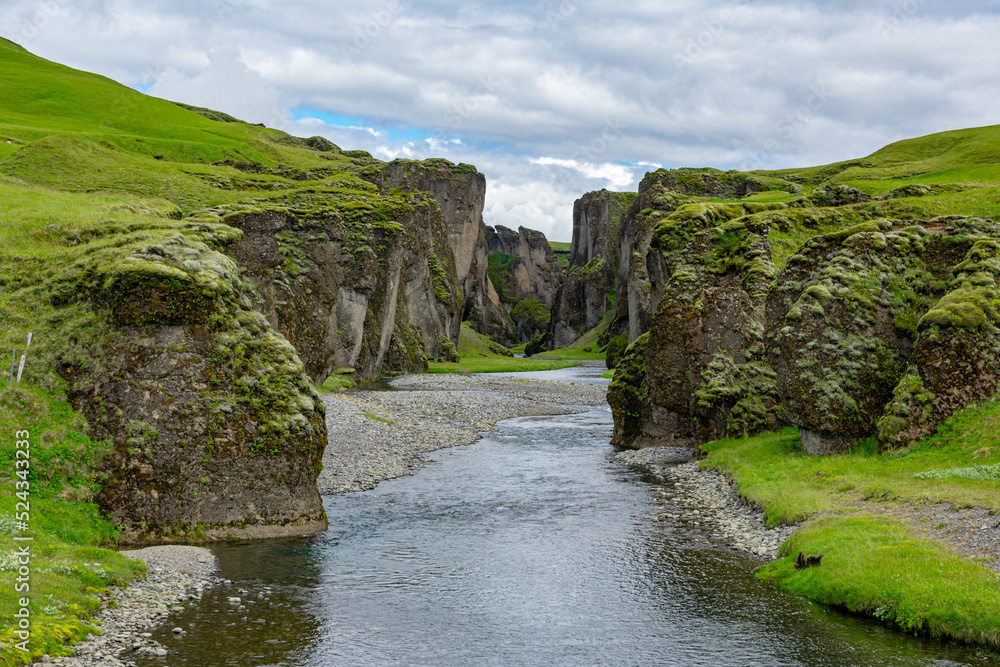 Fjadrargljufur Canyon