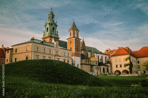  Wawel castle and cathedral Krakow , Poland
