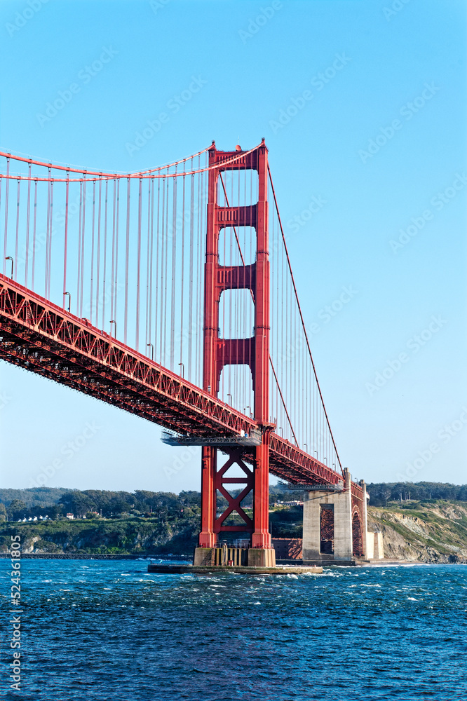 Naklejka premium View of end of the Golden Gate Bridge in San Francisco