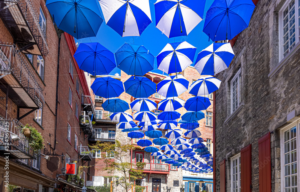 Fototapeta premium Canada, Old Quebec City tourist attractions, Petit Champlain lower town and shopping district.
