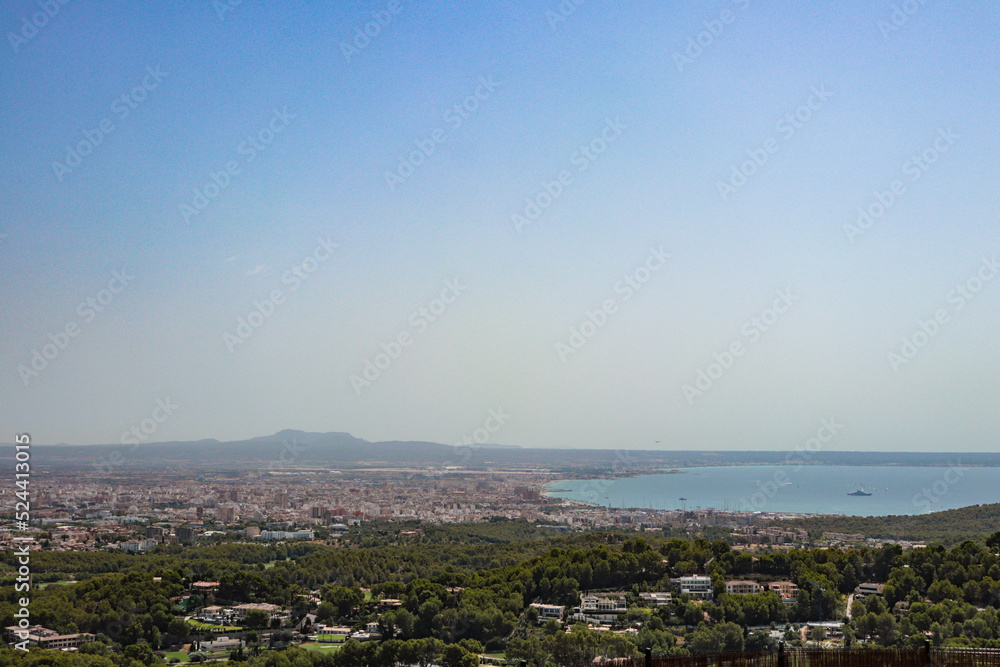 Obraz premium the bay of palma de mallorca seen from son vida with all the houses and the sea