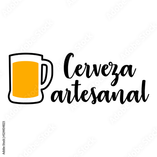 Logotipo con texto manuscrito Cerveza artesanal en español con silueta de jarra de cerveza en color negro y amarillo