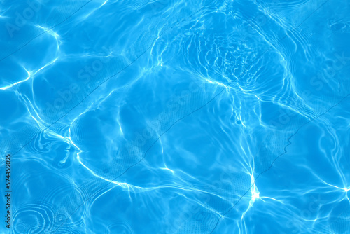 blue water in the pool with highlights
