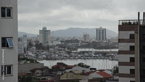 Time-lapse marina porto navio manobra