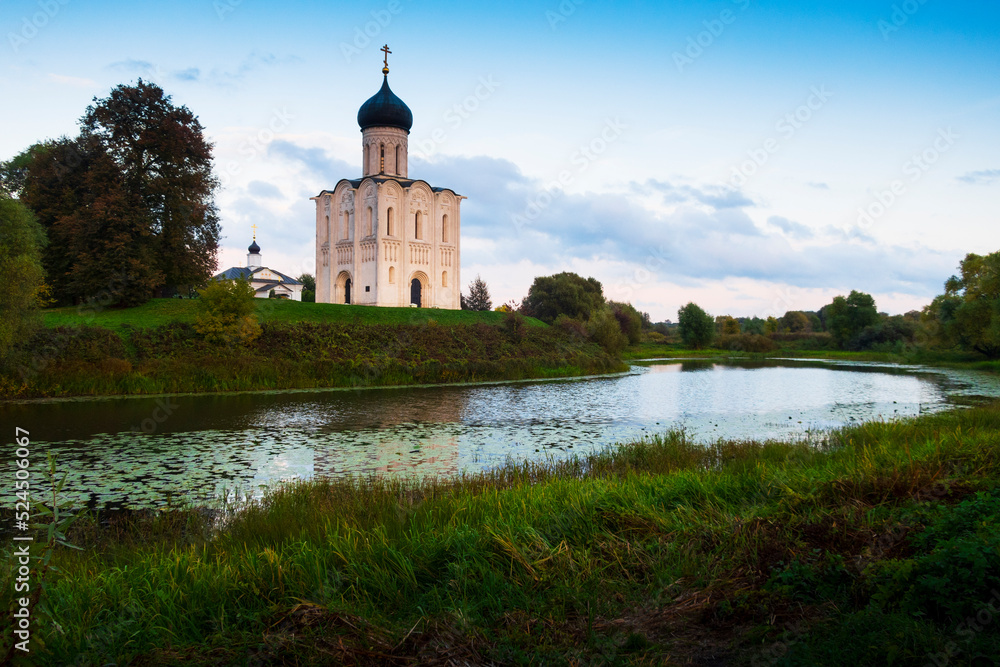 Church of the Intercession on the Nerl in the evening