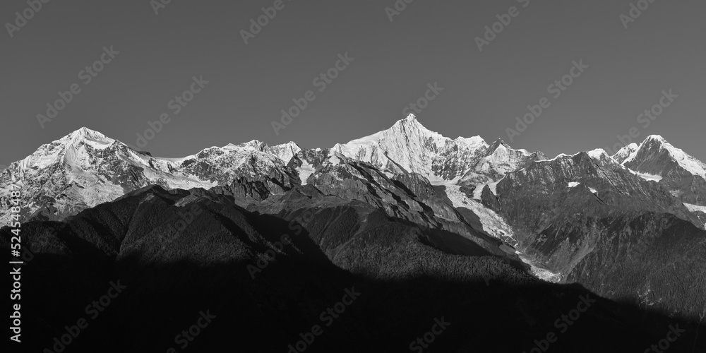 meili snow mountains in black and white