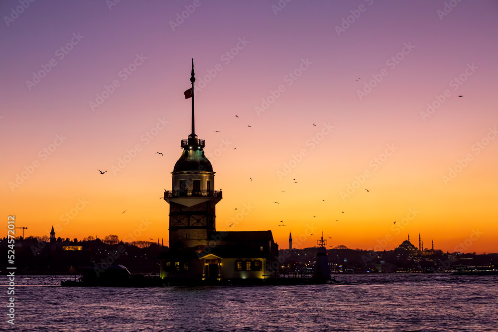 Maiden's Tower (Kiz Kulesi) Sunset in Istanbul, Turkey.