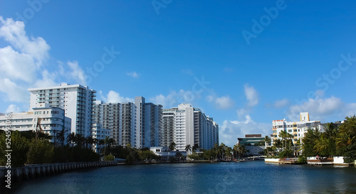 Luxurious mansion in Miami Beach, florida, U.S.A © Solarisys