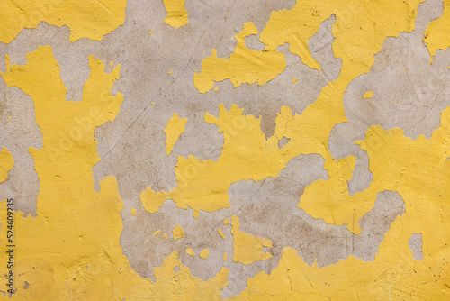 background of cracked wall paint © Christian Müller