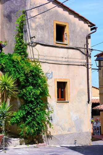 Fototapeta Naklejka Na Ścianę i Meble -  glimpse of the old town in Lajatico tuscany Italy