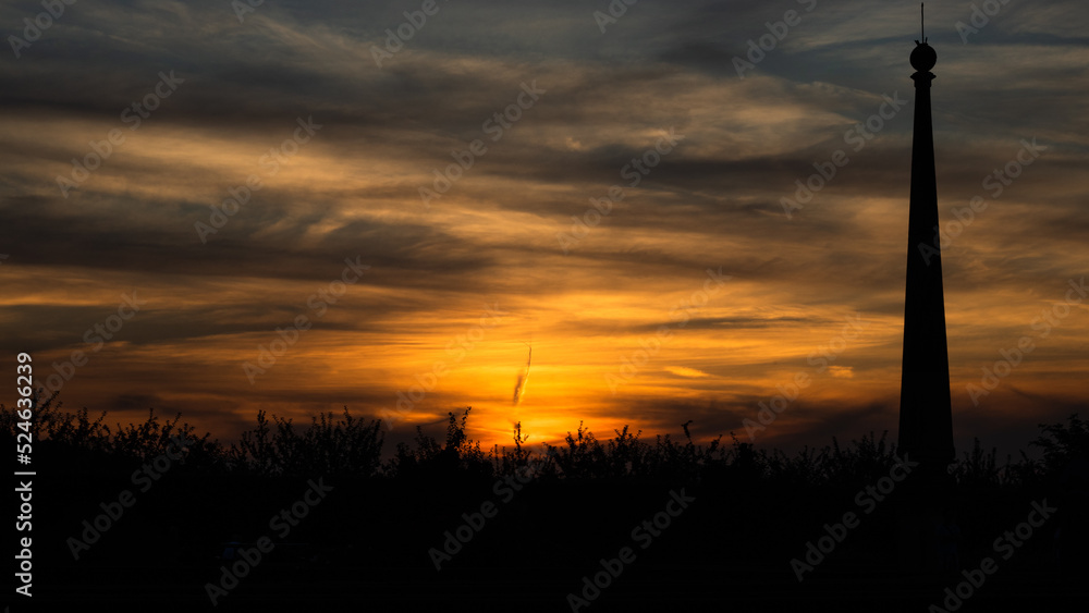 Naklejka premium sunset in the countryside