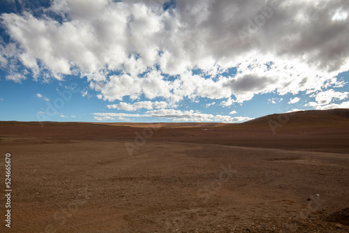 Fototapeta Naklejka Na Ścianę i Meble -  Desierto mas arido del mundo