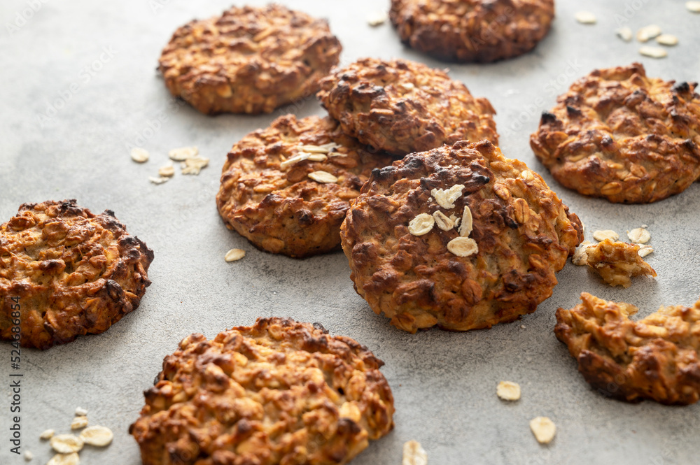 Φωτογραφία Banana peanut butter cookies. Top view of healthy oat cookies