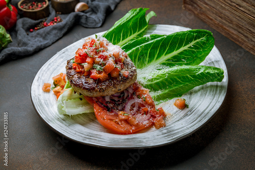 Obraz na płótnie burger with meat Patty and vegetables without buns, green burger