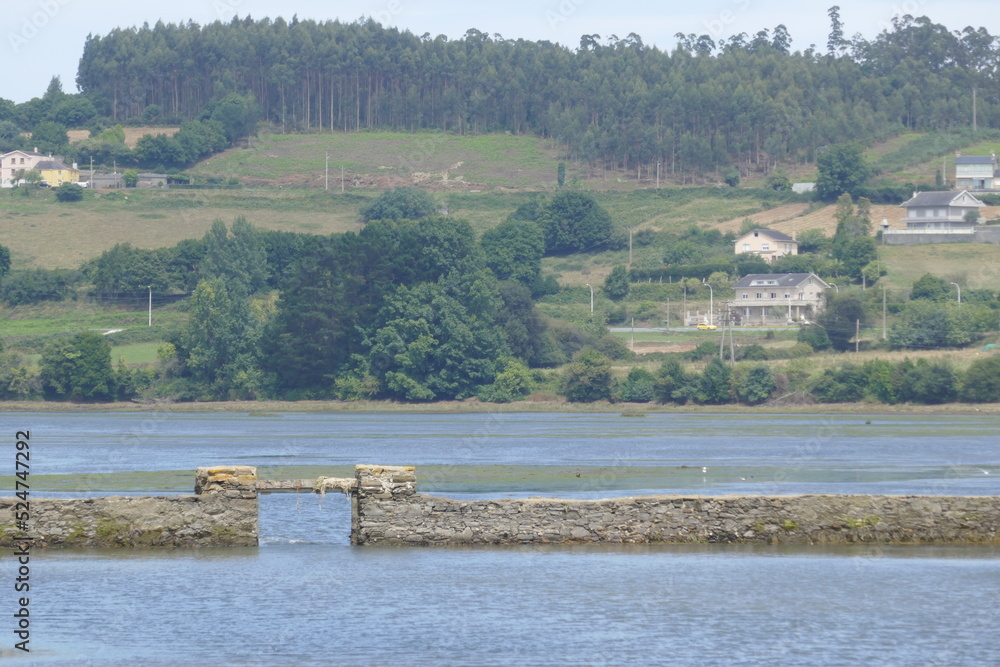 Views and details of the Pol tide mill environment in Senra, Ortigueira. Views and details of the Pol tide mill environment in Senra, Ortigueira.