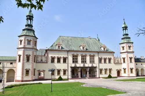 Barokowy zamek pałac biskupi w Kielcach photo