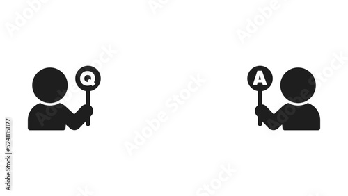 QとAが書かれたプラカードを持っている2人の人のバストアップのアイコン - Q&A･クイズのイメージ素材
