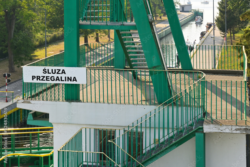 The historic northern sluice in Przegalina for ships sailing at different water levels between the Vistula and the Martwa Wisla. Poland The historic northern sluice in Przegalina for ships sailing at different water levels between the Vistula and the Martwa Wisla. Poland