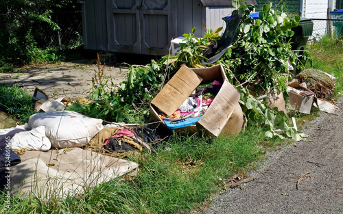 Trashy city alley eyesore