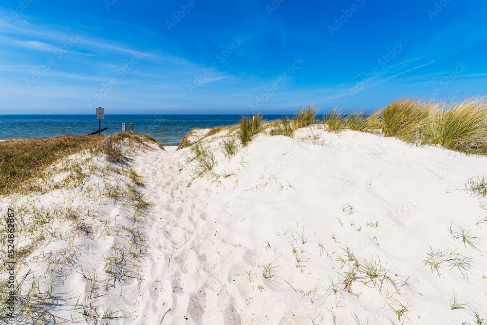 Strand in Neuendorf auf der Insel Hiddensee Strand in Neuendorf auf der Insel Hiddensee