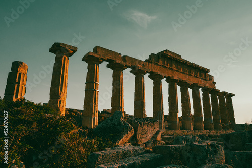 Temple coucher de soleil 