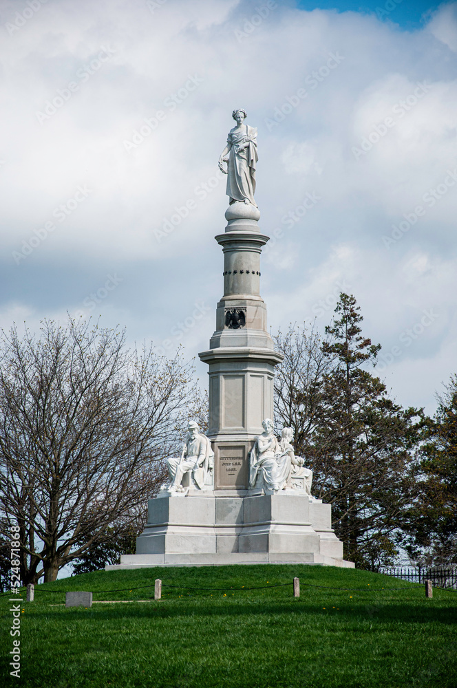 Monument to Civil War Soldiers