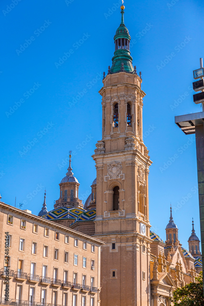 Fototapeta premium Our Lady of the Pillar Roman Catholic church by the River Ebro in Zaragoza, Spain
