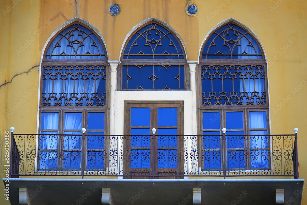 Fototapeta premium Lebanese Traditonal Windows