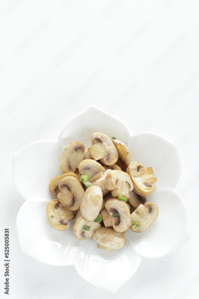 Chinese food, spring onion and mushroom stir fried for vegetarian dishes Chinese food, spring onion and mushroom stir fried for vegetarian dishes