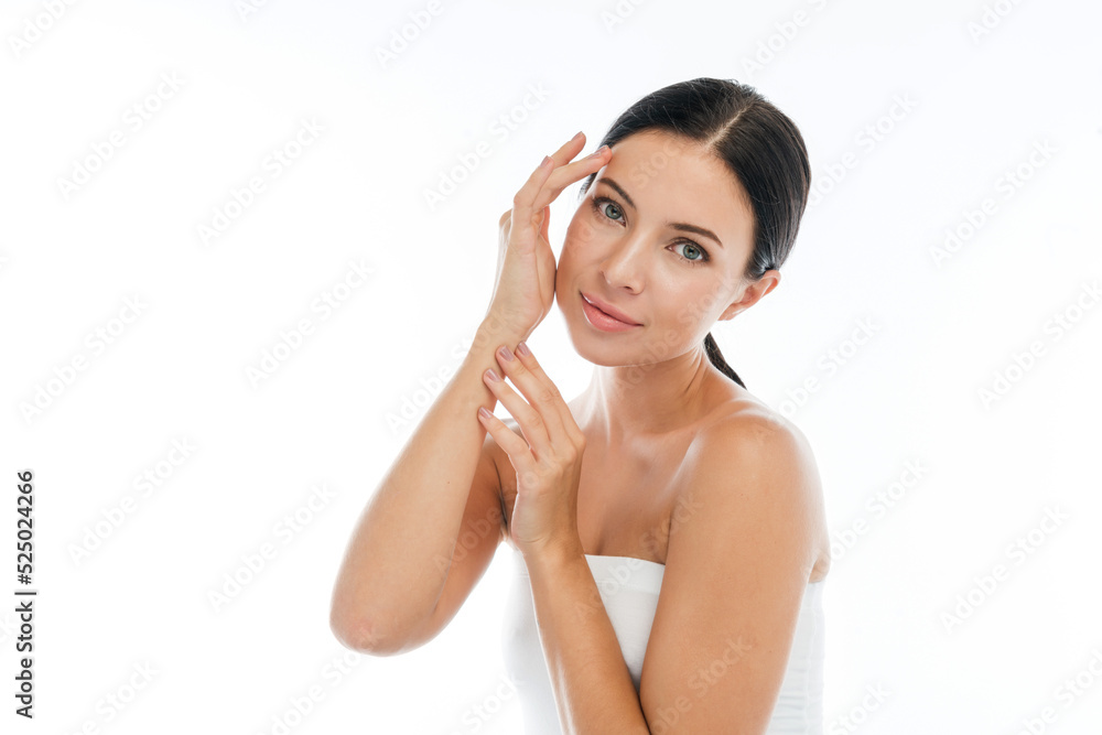 Beautiful smiling of young beauty pretty caucasian woman clean fresh healthy white skin facial treatment.asian girl model with fashion cosmetic makeup skin care look at camara.spa and beauty concept Beautiful smiling of young beauty pretty caucasian woman clean fresh healthy white skin facial treatment.asian girl model with fashion cosmetic makeup skin care look at camara.spa and beauty concept