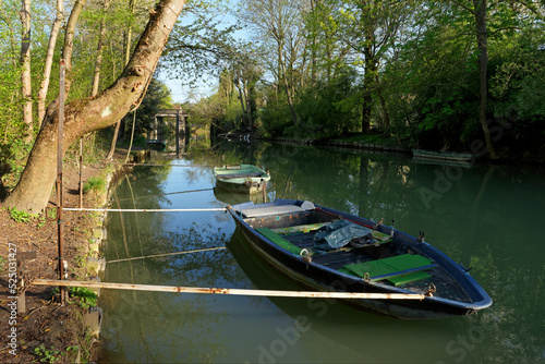 Ravageurs island along the marne river in Creteil city. grand paris area 