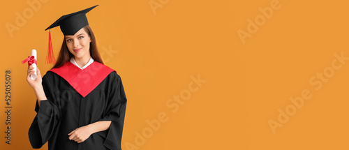 Female graduating student w...