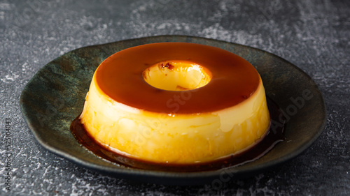 Картината върху платно pudim de leite or milk pudding, traditional brazilian dessert with caramel also