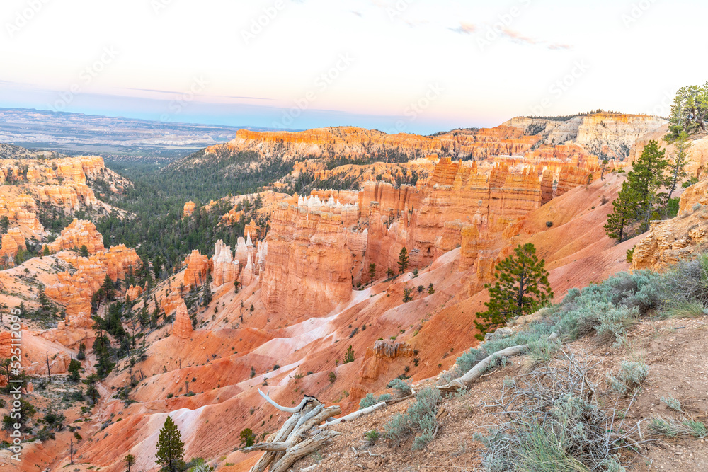 scenic view to the hoodoos in the Bryce Canyon national Park, Utah, scenic view to the hoodoos in the Bryce Canyon national Park, Utah,